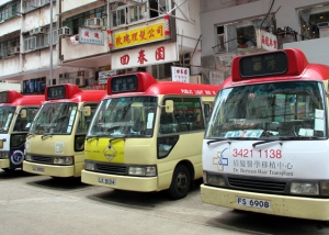 小巴