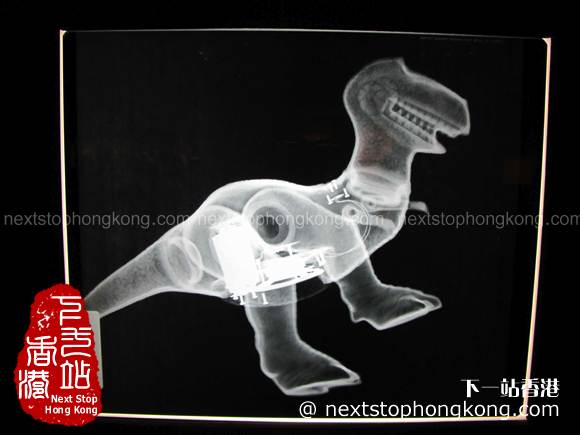 皮克斯動畫25週年上的泡泡龍X光透視造型 皮克斯動畫25週年上的泡泡龍X光透視造型