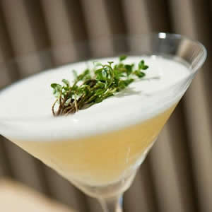 Cafe Gray Deluxe Bar thumbnail