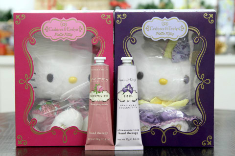 瑰柏翠 Crabtree & Evelyn 2012 聖誕Hello Kitty特別版花香公主系列 瑰柏翠 Crabtree & Evelyn 2012 聖誕Hello Kitty特別版花香公主系列