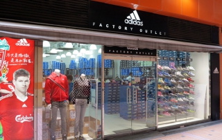 tienda adidas factory outlet