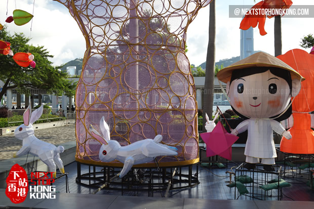 尖沙咀钟楼旁的2014中秋彩灯展