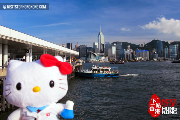 Hello Kitty in Victoria Harbor
