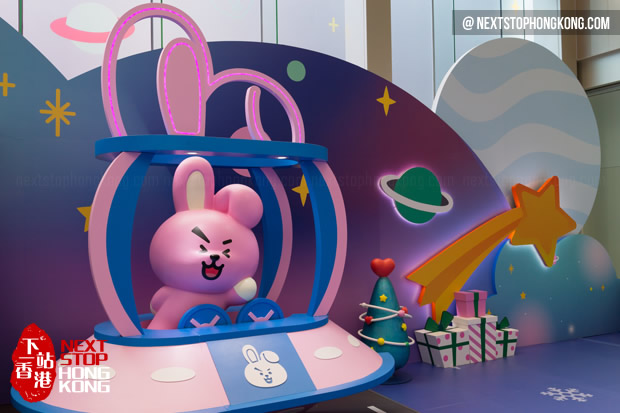 bt21 meets the one winter fantastic universe 2018 hong spaceship christmas ornaments